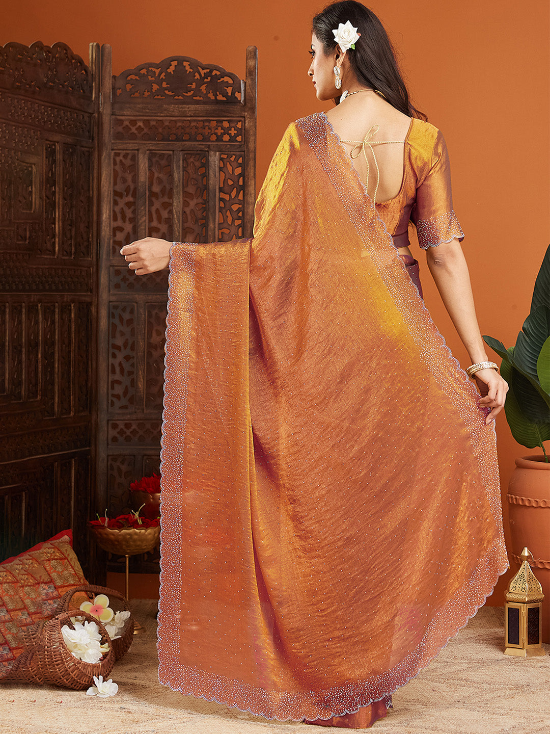 Urban Pallu Embellished Organza Party Saree