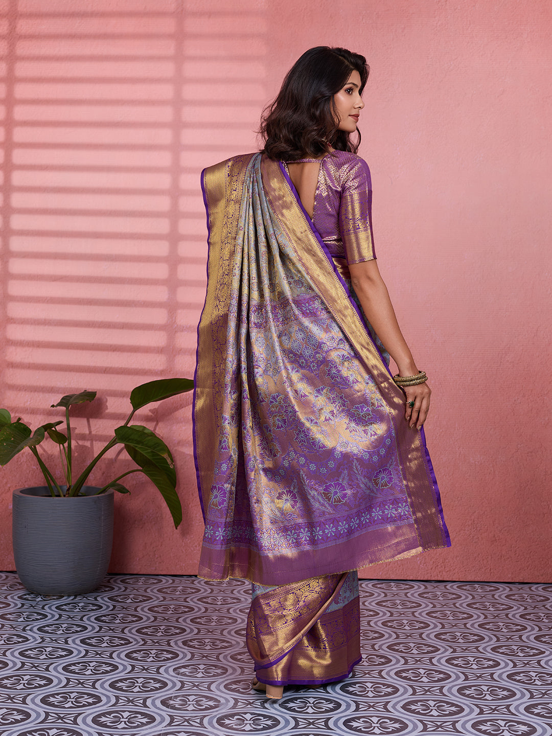 Urban Pallu Woven Design Art Silk Traditional Saree