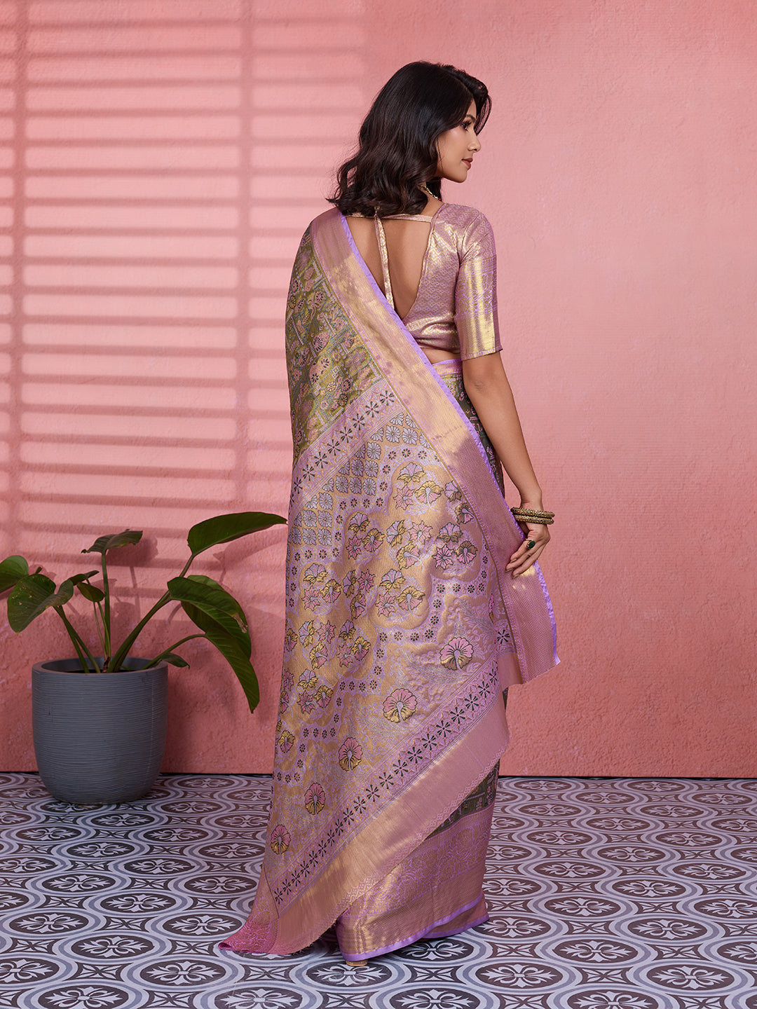Urban Pallu Woven Design Art Silk Traditional Saree