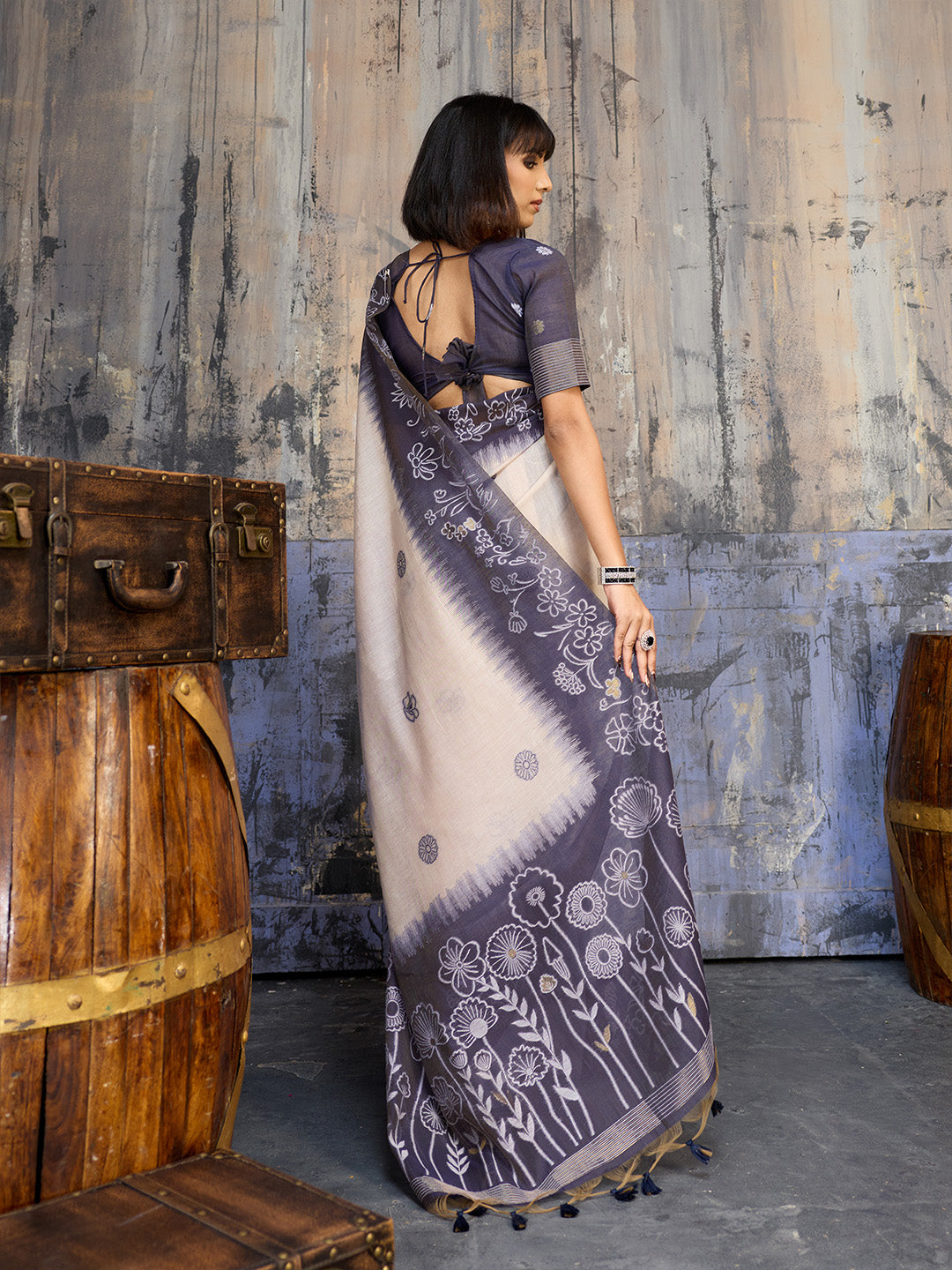 Urban Pallu Solid Silk Cotton Work Saree