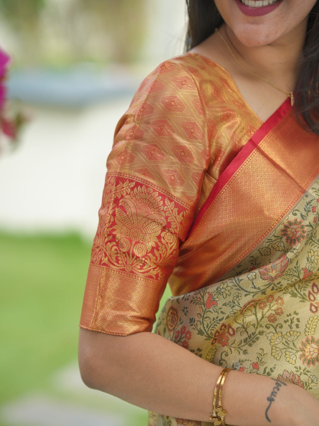 Urban Pallu Woven Design Art Silk Traditional Saree
