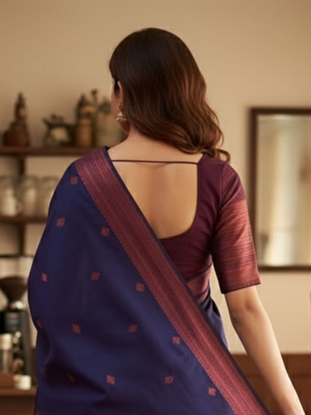 Urban Pallu Woven Design Silk Blend Work Saree