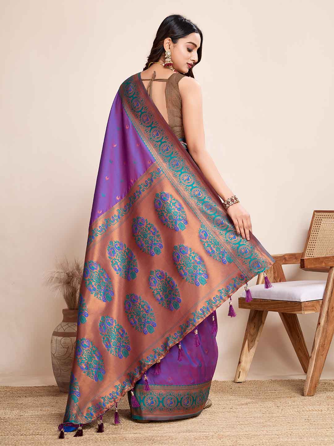 Urban Pallu Woven Design Silk Blend Party Saree
