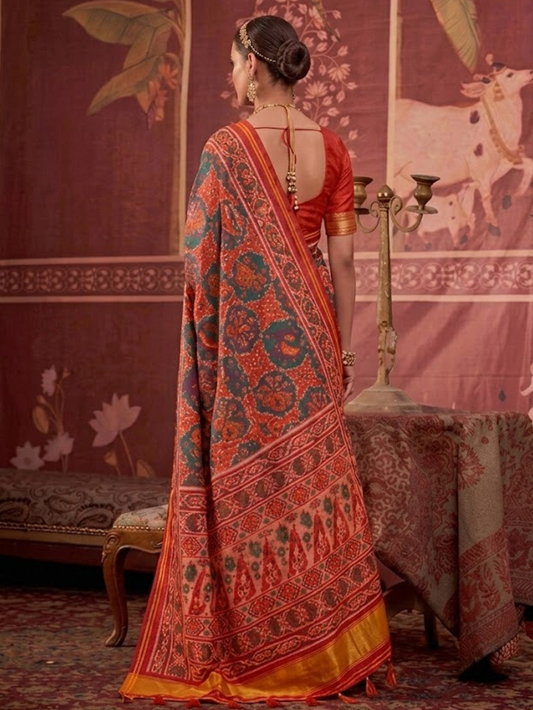 Urban Pallu Printed Satin Work Saree