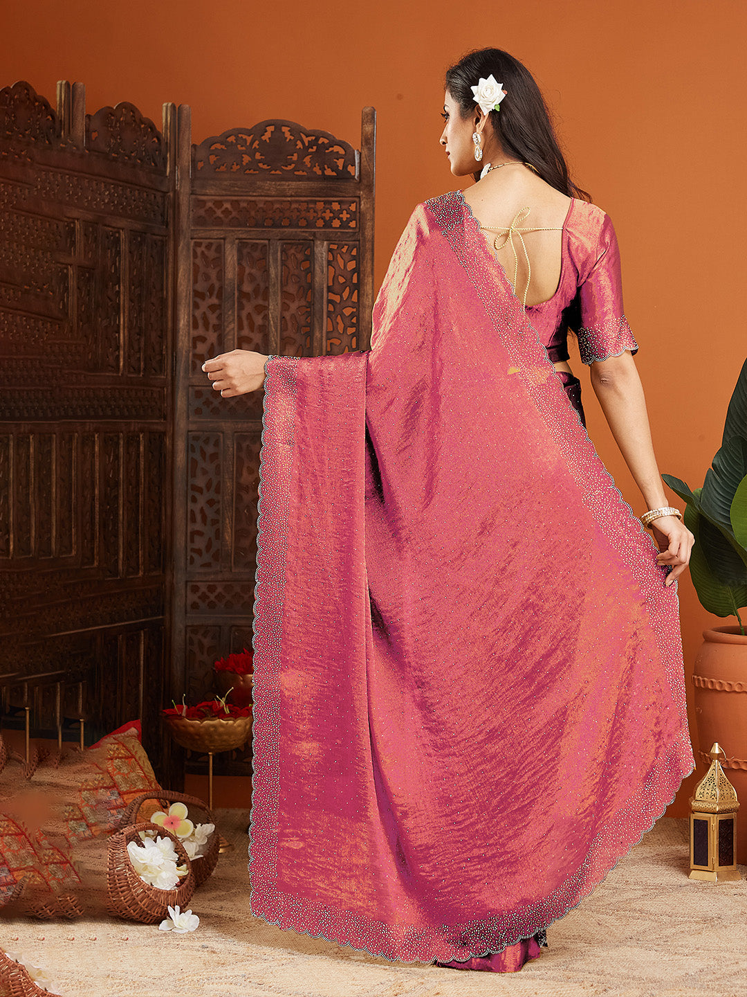 Urban Pallu Embellished Organza Party Saree