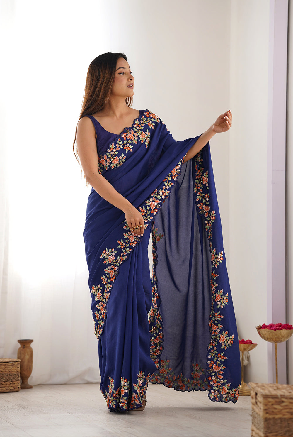 Urban Pallu Solid Silk Blend Festive Saree