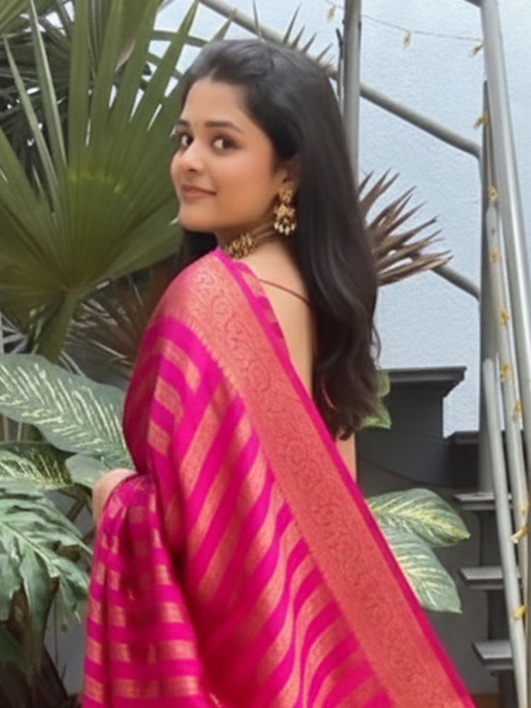 Urban Pallu Woven Design Silk Blend Traditional Saree