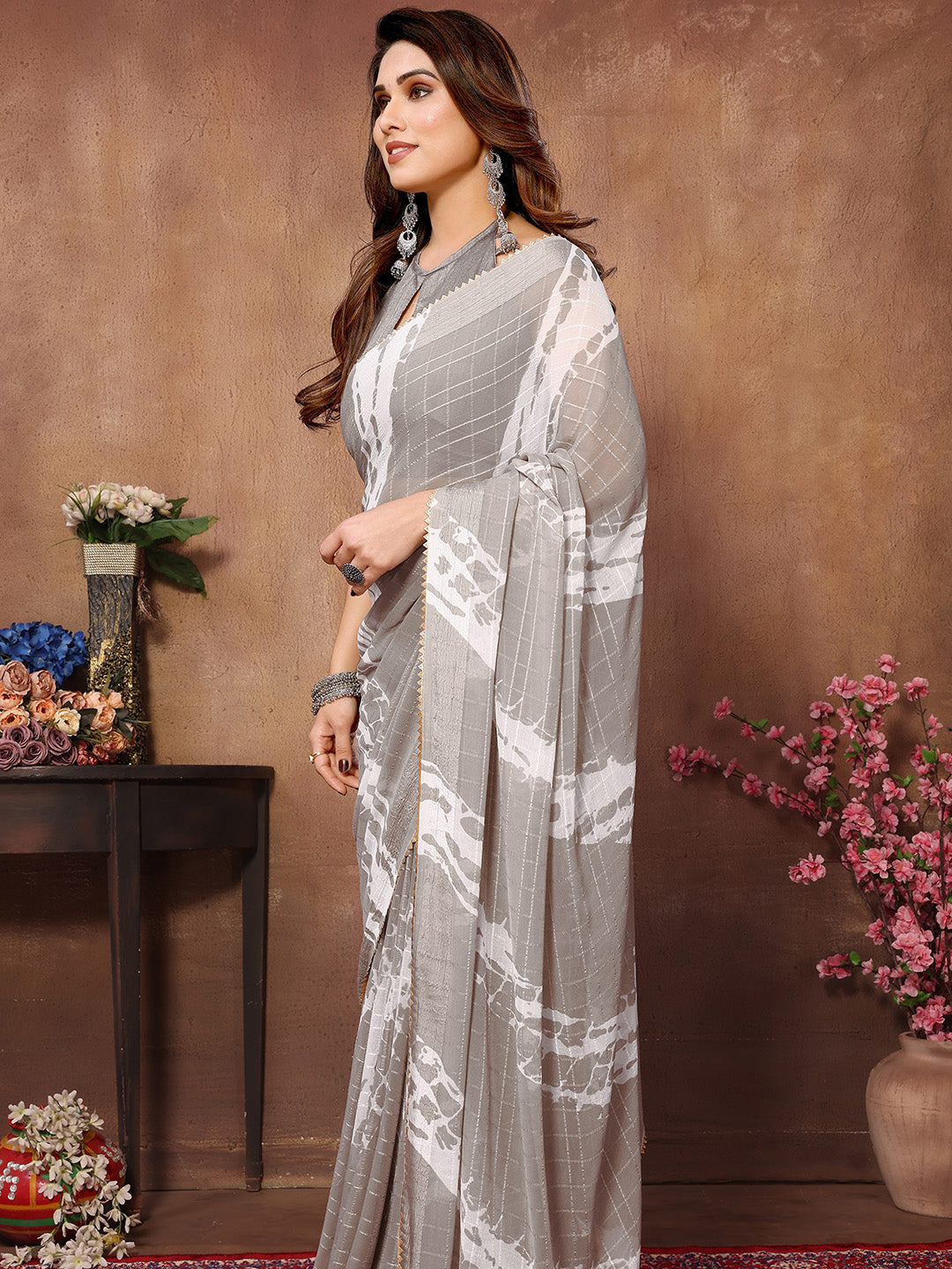 Urban Pallu Solid Pure Chiffon Festive Saree
