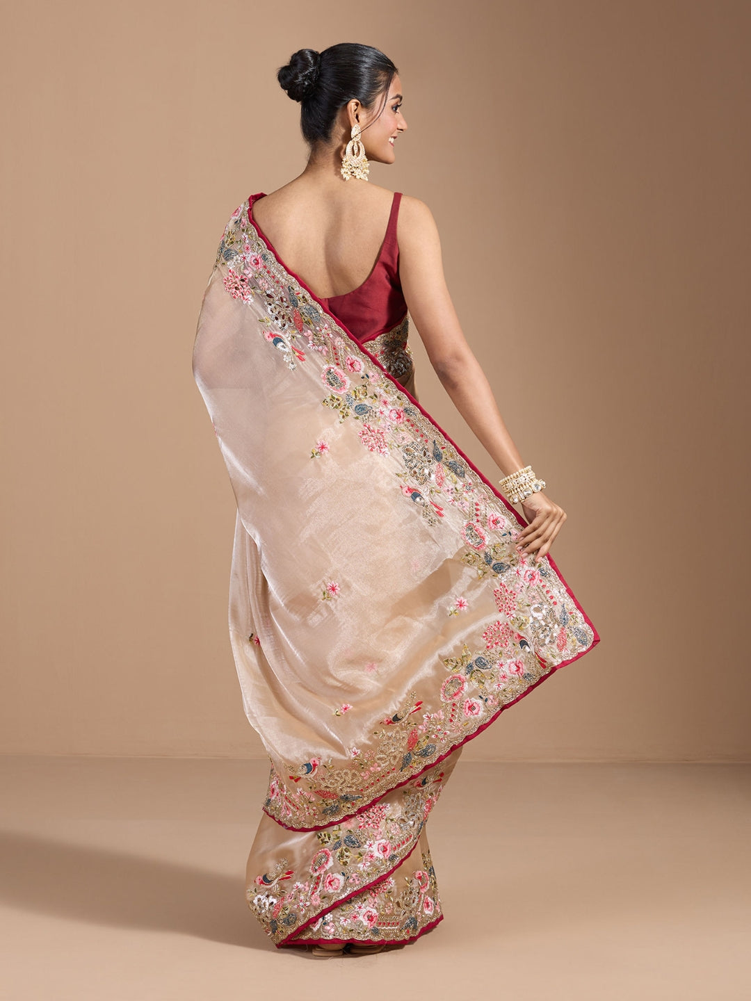 Urban Pallu Solid Tissue Festive Saree