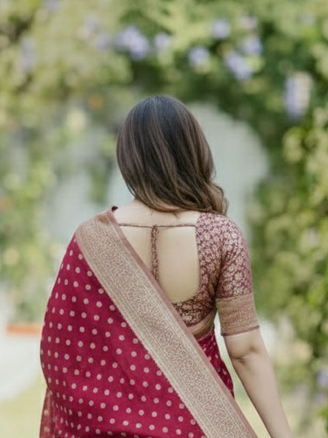 Urban Pallu Woven Design Silk Blend Work Saree