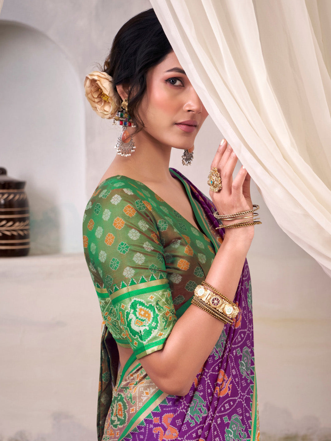 Urban Pallu Woven Design Cotton Blend Daily Saree
