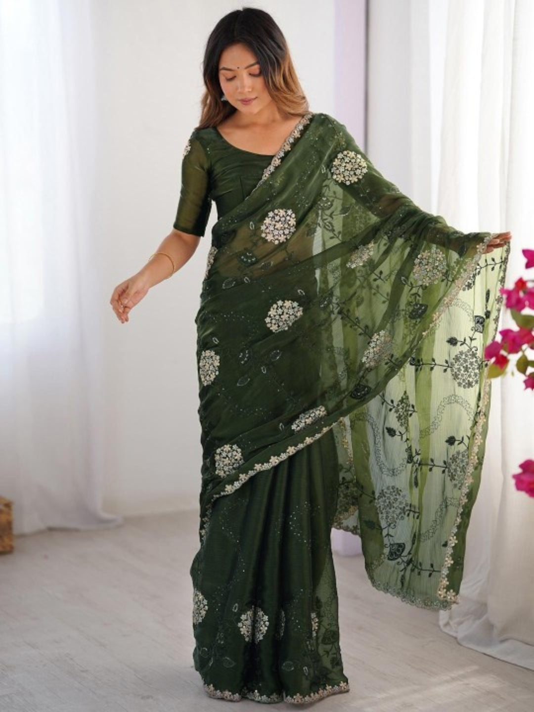 Urban Pallu Embroidered Tissue Festive Saree