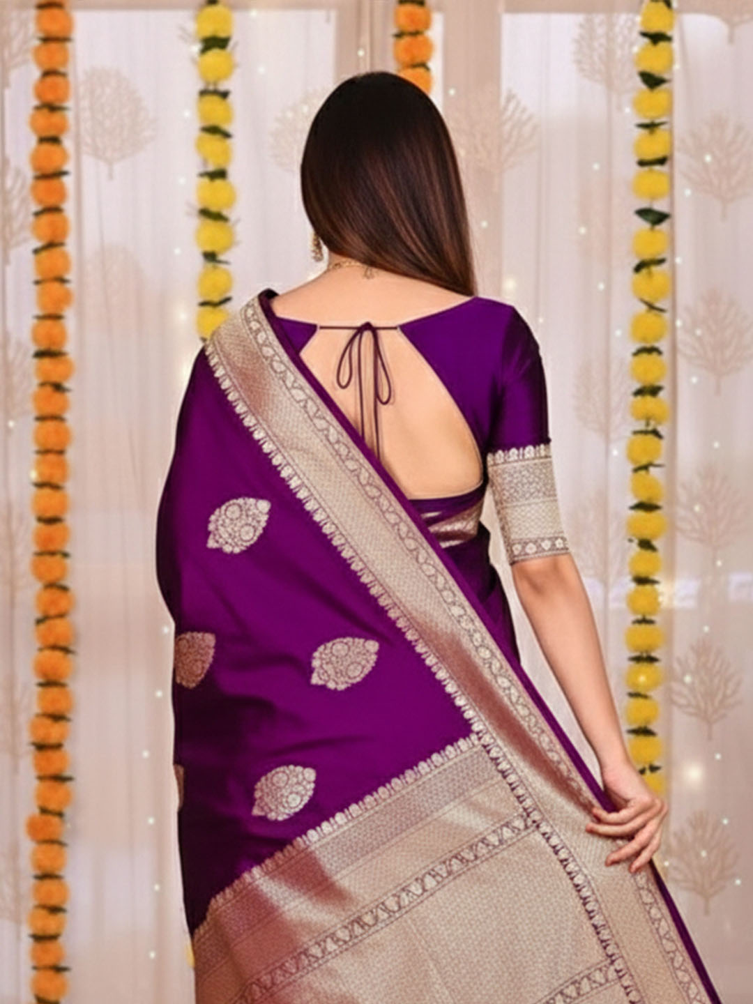 Urban Pallu Woven Design Silk Blend Work Saree