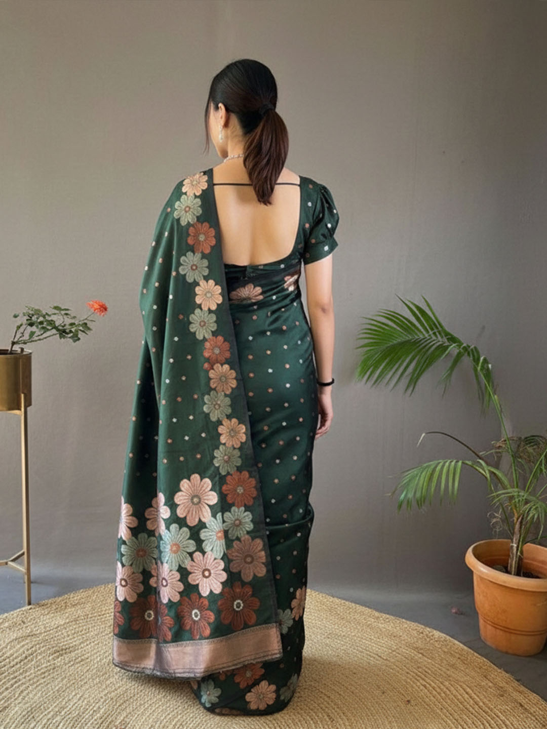 Urban Pallu Woven Design Silk Blend Work Saree