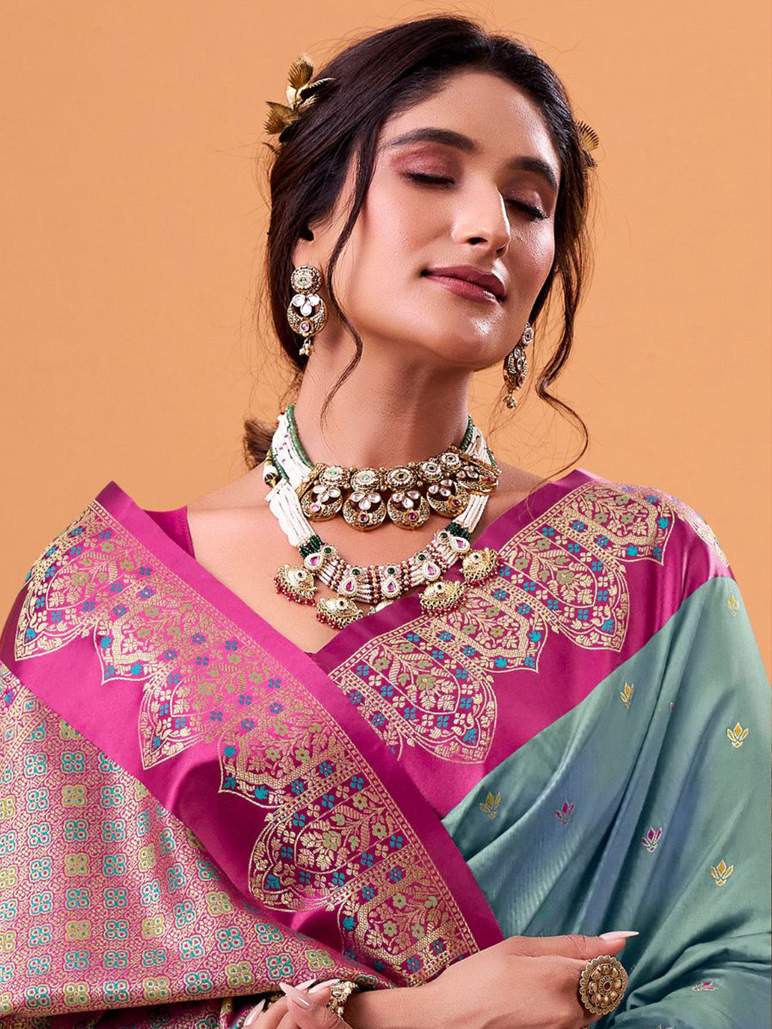 Urban Pallu Solid Silk Blend Festive Saree