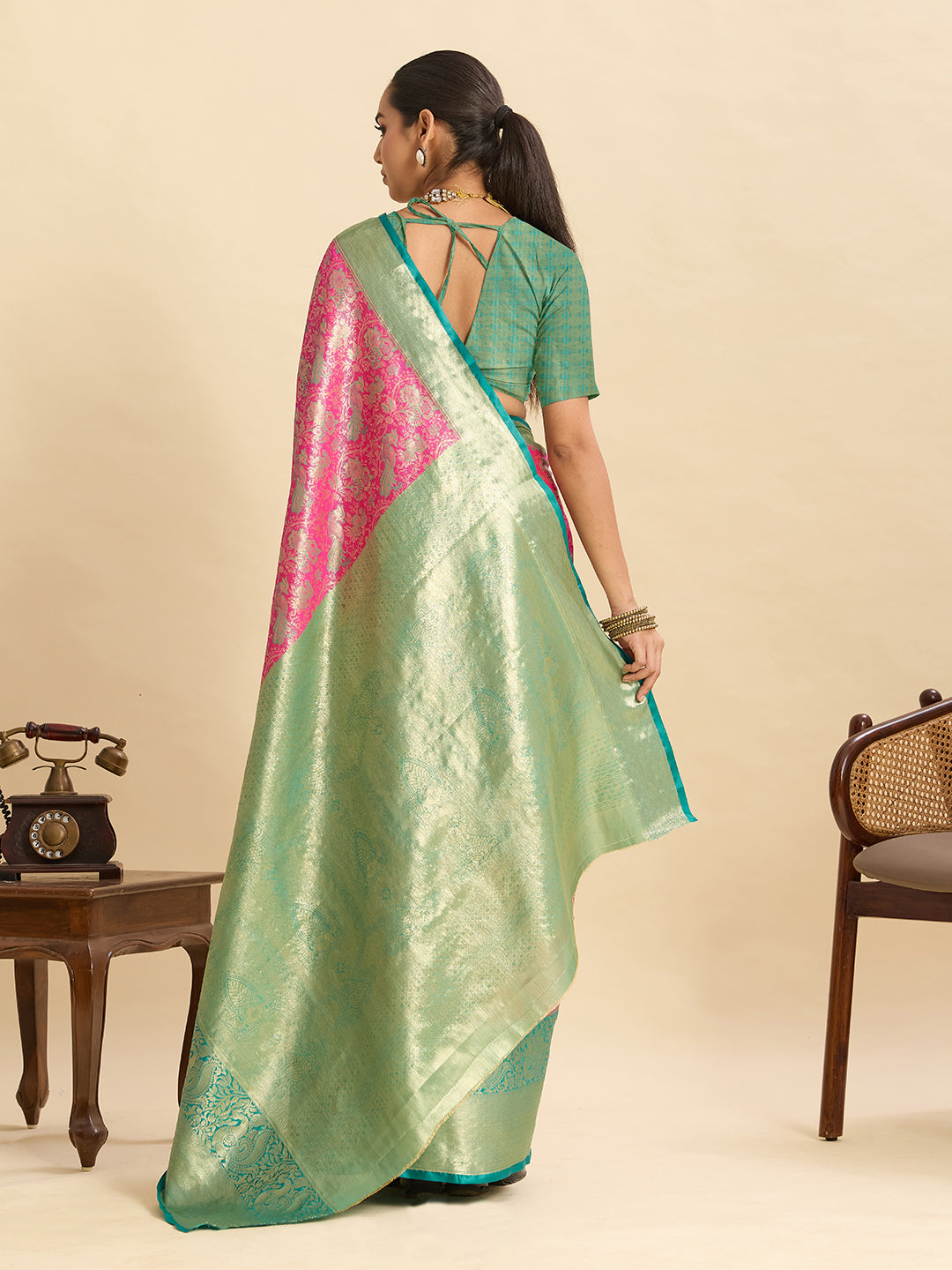 Urban Pallu Woven Design Silk Blend Festive Saree