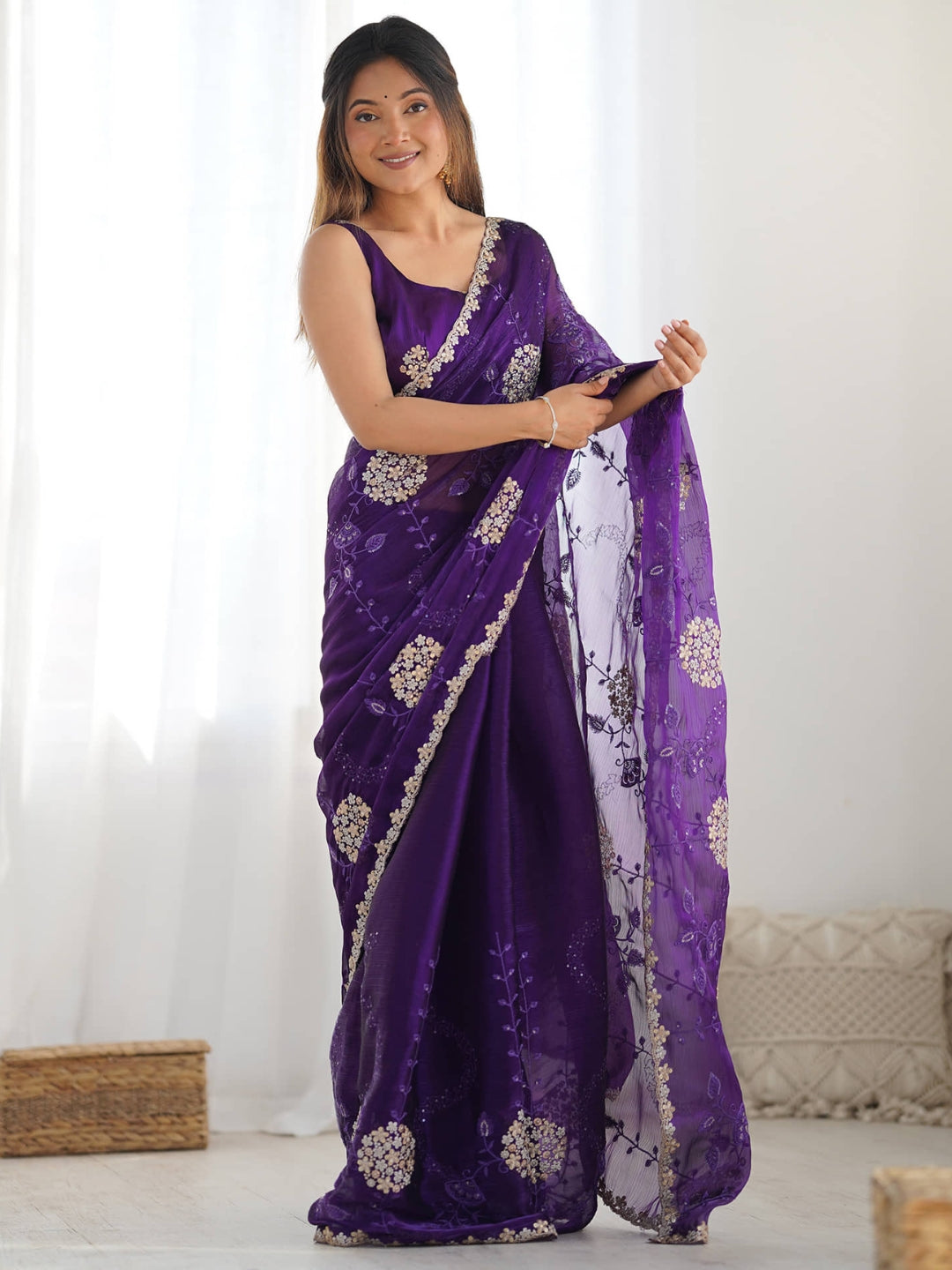 Urban Pallu Embroidered Tissue Festive Saree
