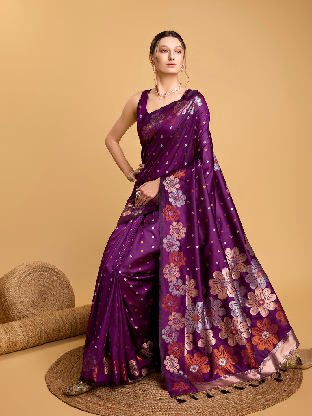 Urban Pallu Woven Design Silk Blend Party Saree