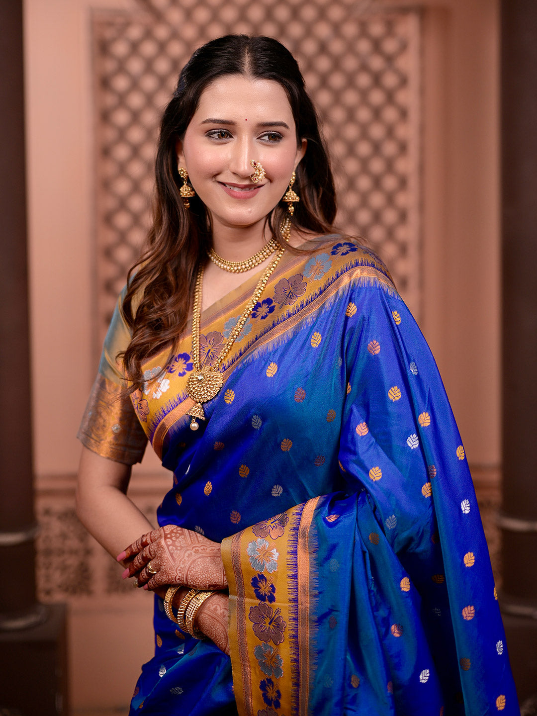 Urban Pallu Woven Design Silk Blend Traditional Saree