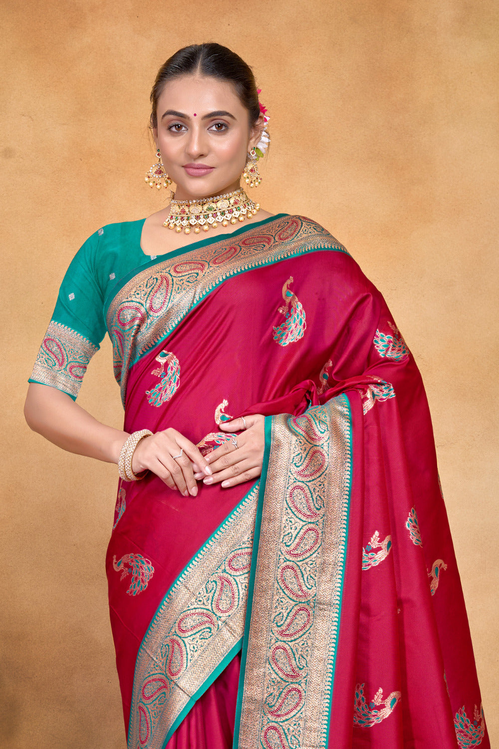 Urban Pallu Woven Design Silk Blend Fusion Saree