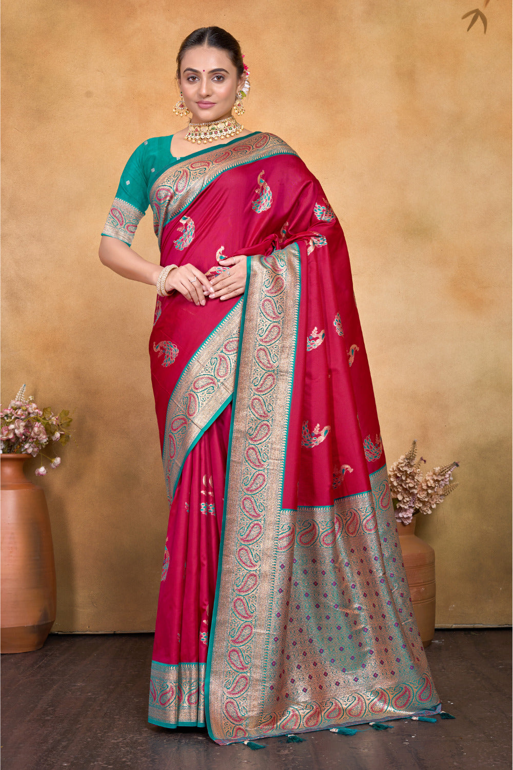 Urban Pallu Woven Design Silk Blend Fusion Saree