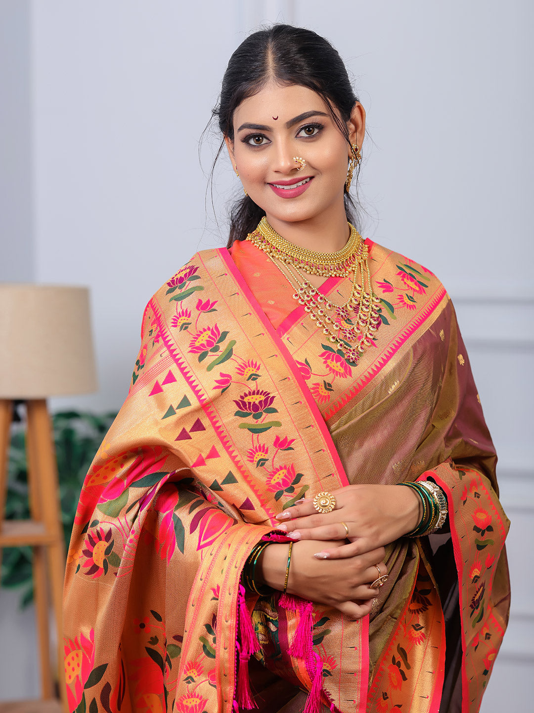 Urban Pallu Woven Design Silk Blend Traditional Saree