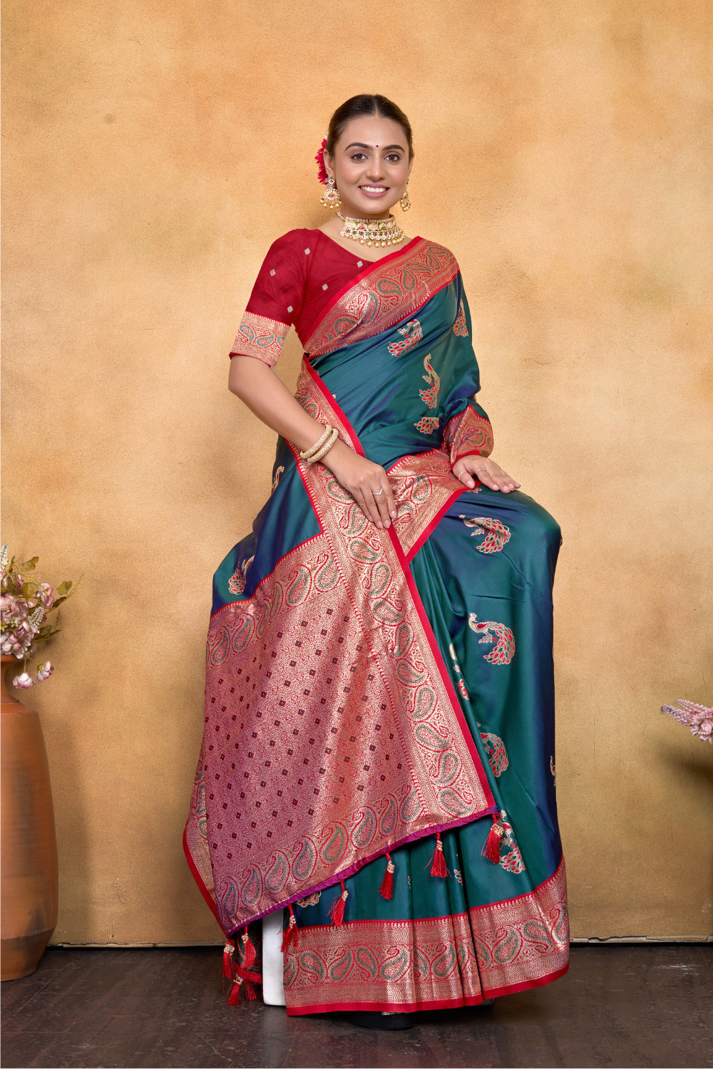 Urban Pallu Woven Design Silk Blend Fusion Saree