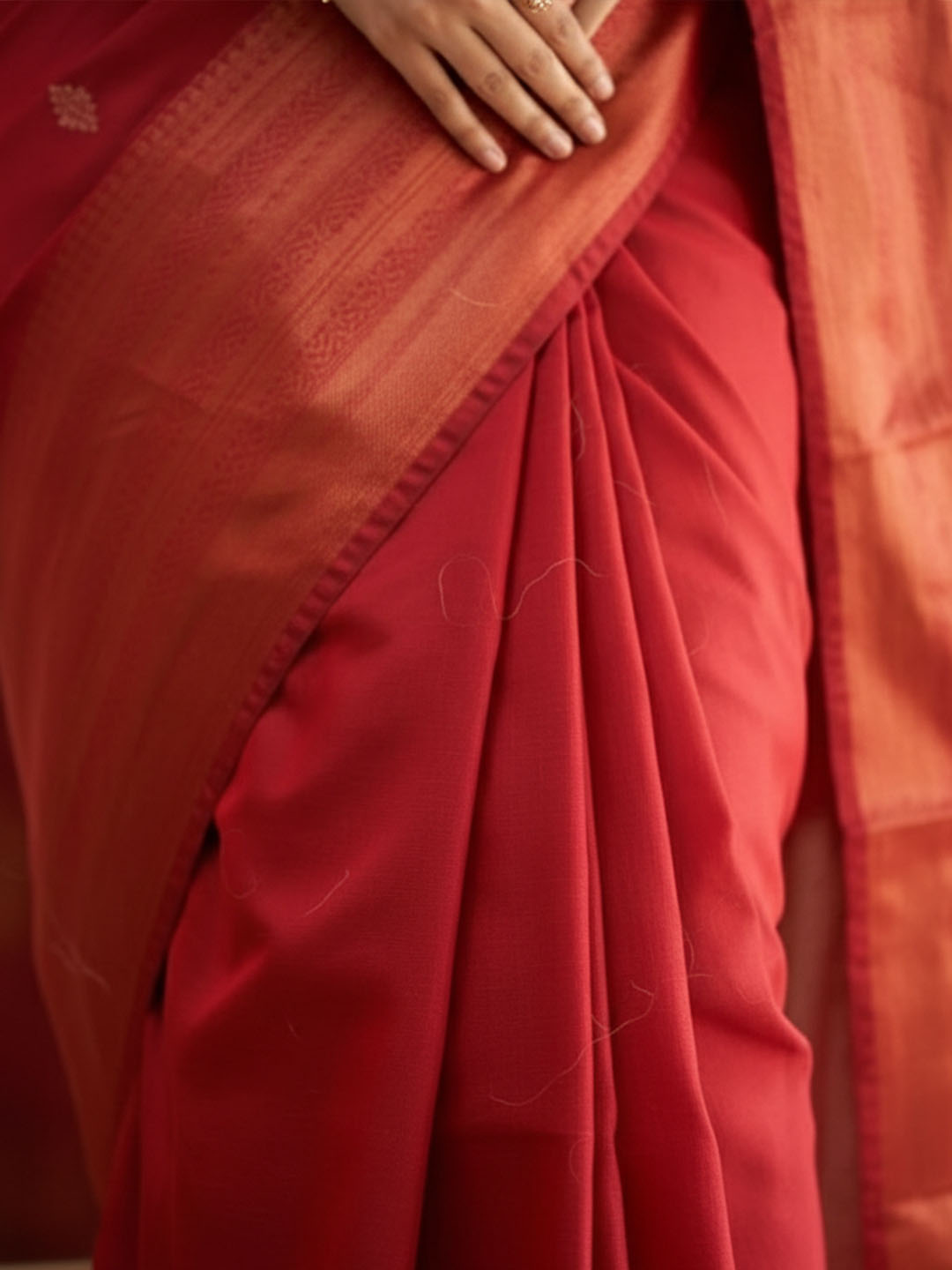 Urban Pallu Woven Design Silk Blend Work Saree