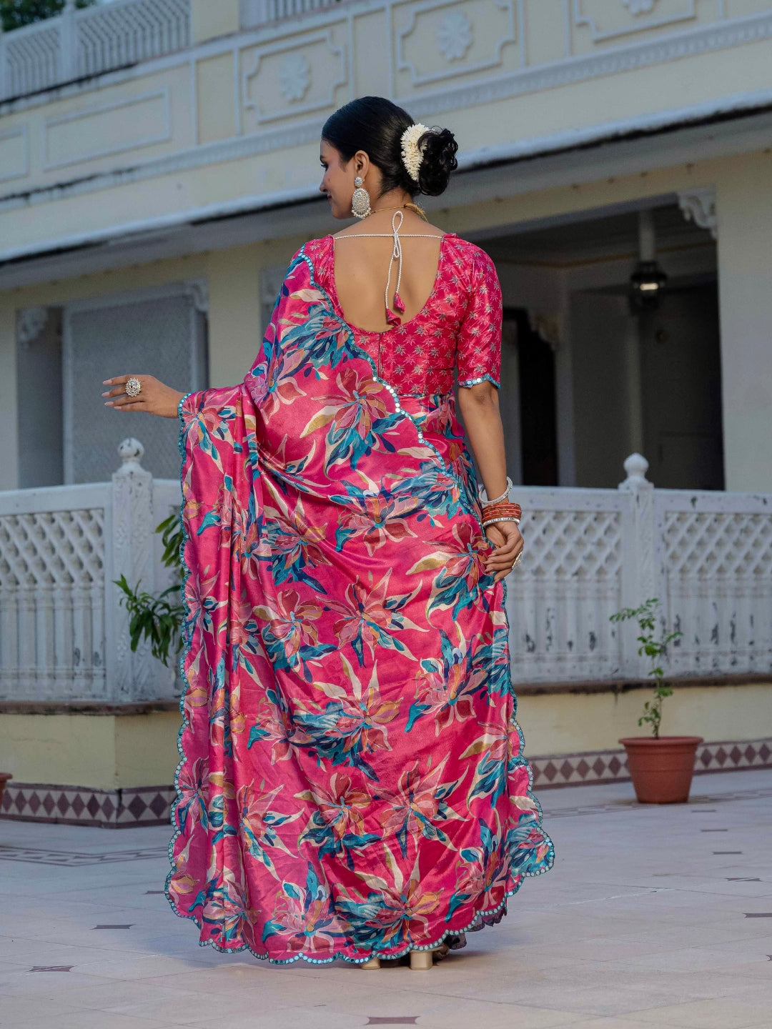 Urban Pallu Woven Design Silk Blend Fusion Saree