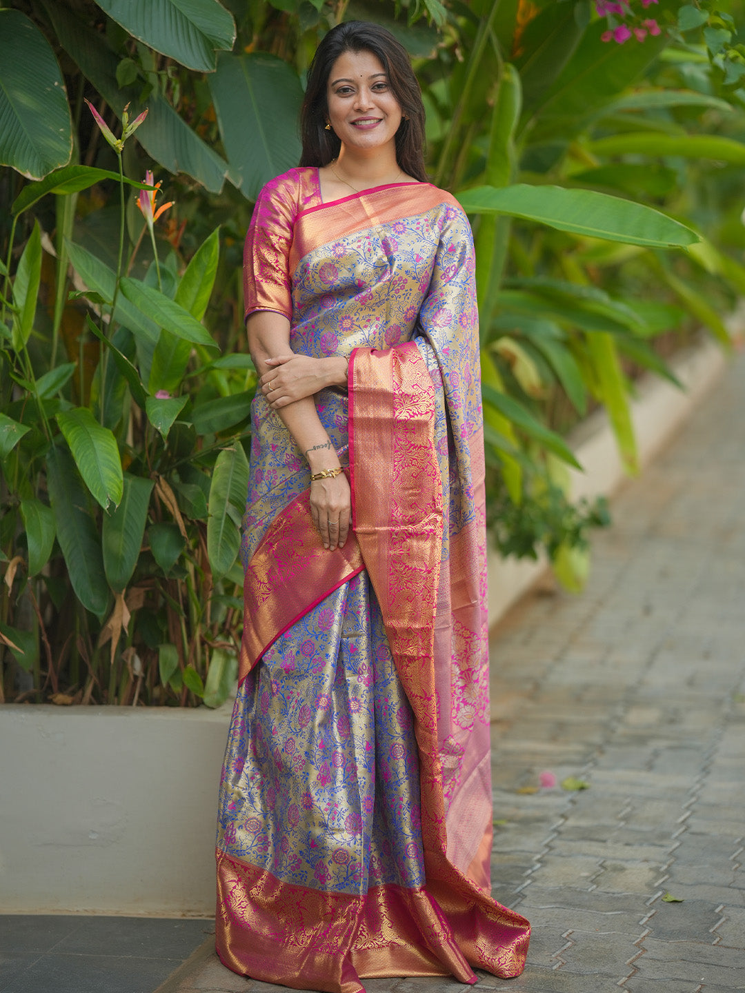 Urban Pallu Woven Design Art Silk Traditional Saree
