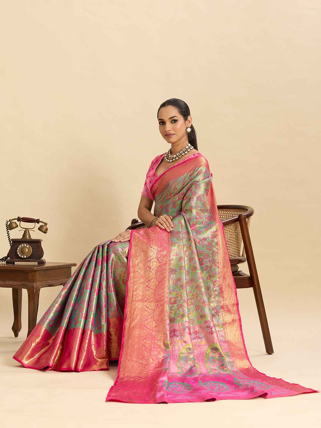 Urban Pallu Woven Design Silk Blend Party Saree