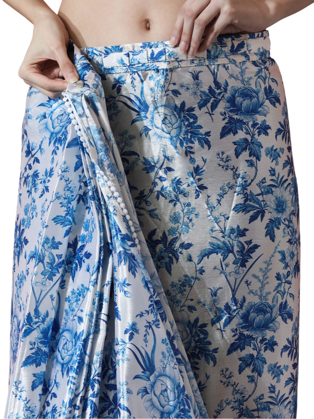 Urban Pallu Woven Design Silk Blend Fusion Saree
