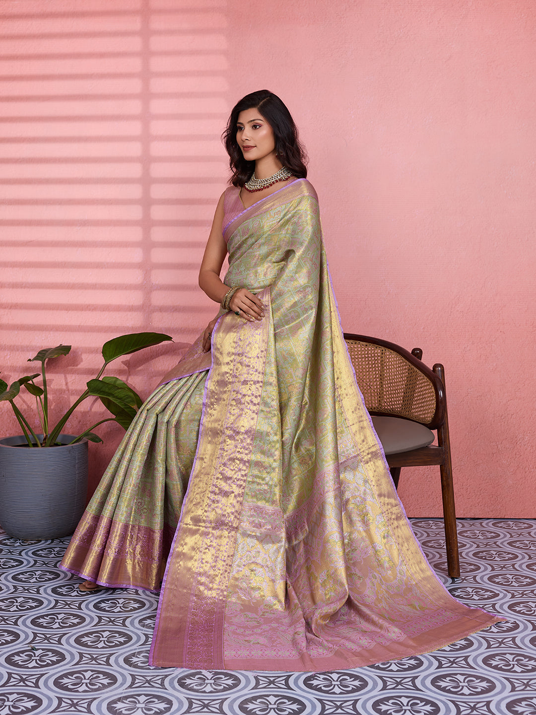 Urban Pallu Woven Design Art Silk Traditional Saree