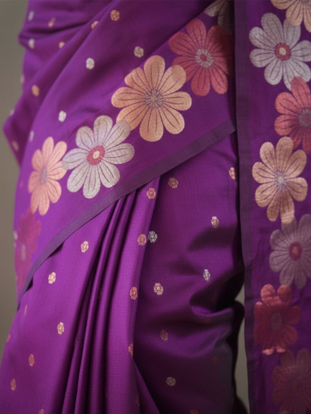 Urban Pallu Woven Design Silk Blend Work Saree