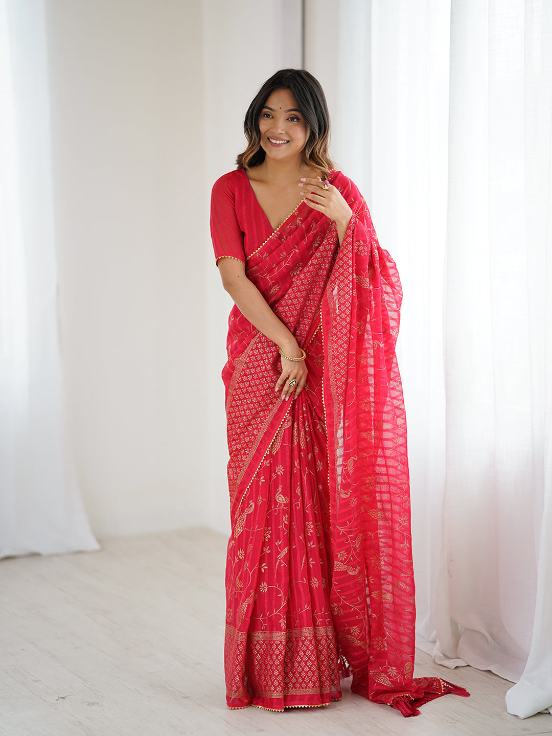 Urban Pallu Printed Poly Chiffon Daily Saree