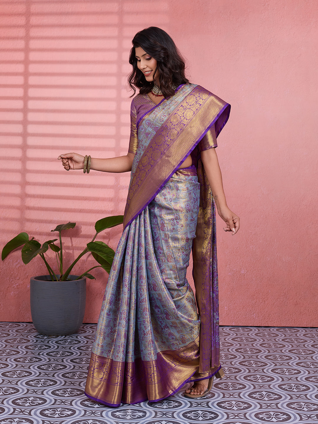 Urban Pallu Woven Design Art Silk Traditional Saree