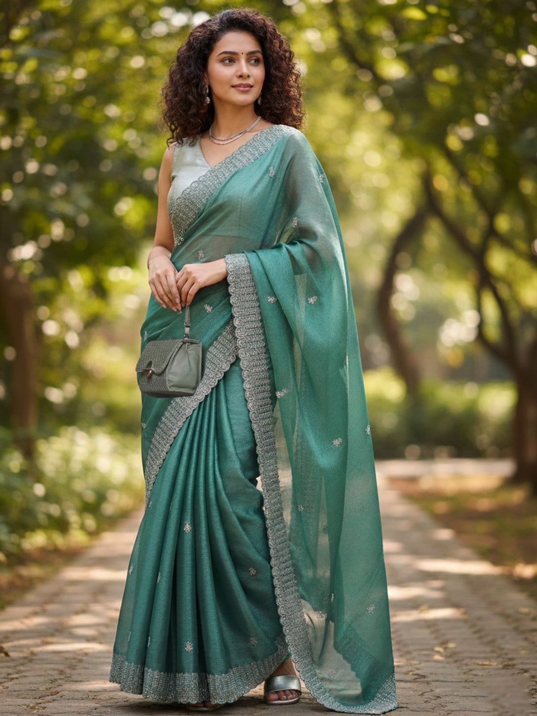 Urban Pallu Floral Sequinned Silk Blend Fusion Saree