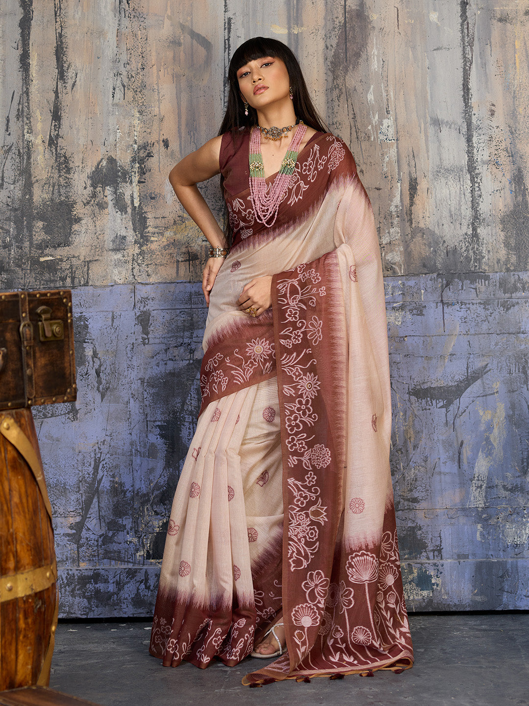 Urban Pallu Solid Silk Cotton Work Saree