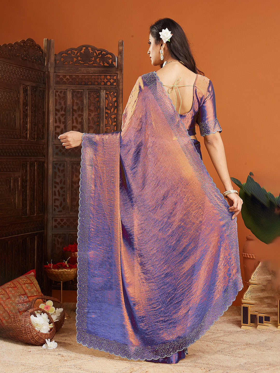 Urban Pallu Embellished Organza Party Saree
