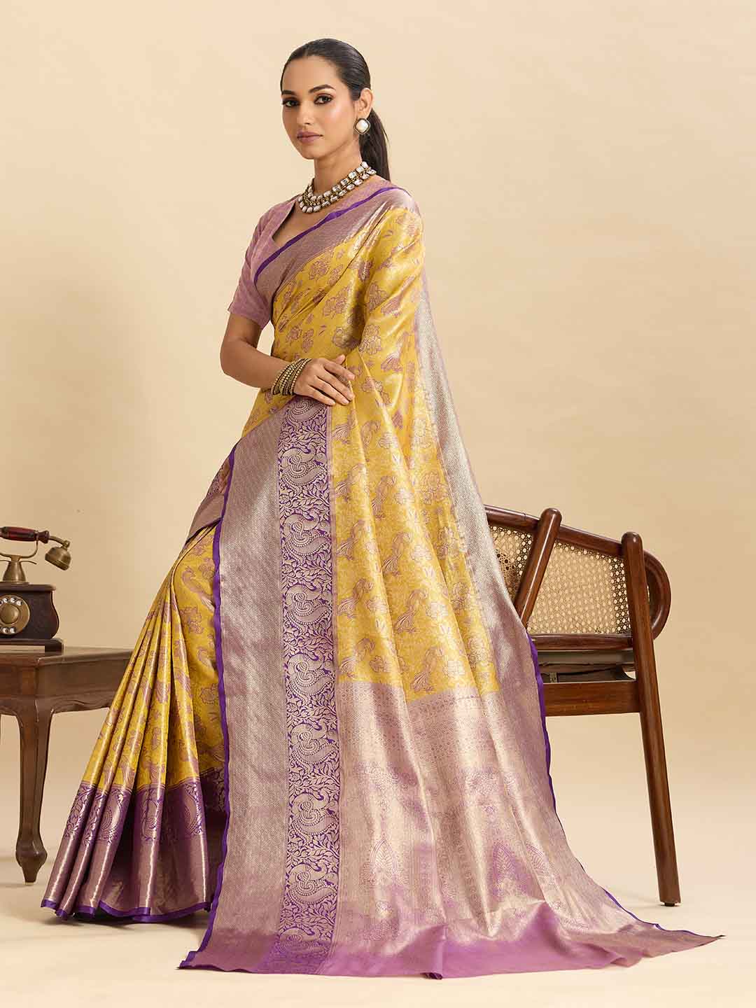 Urban Pallu Woven Design Silk Blend Festive Saree