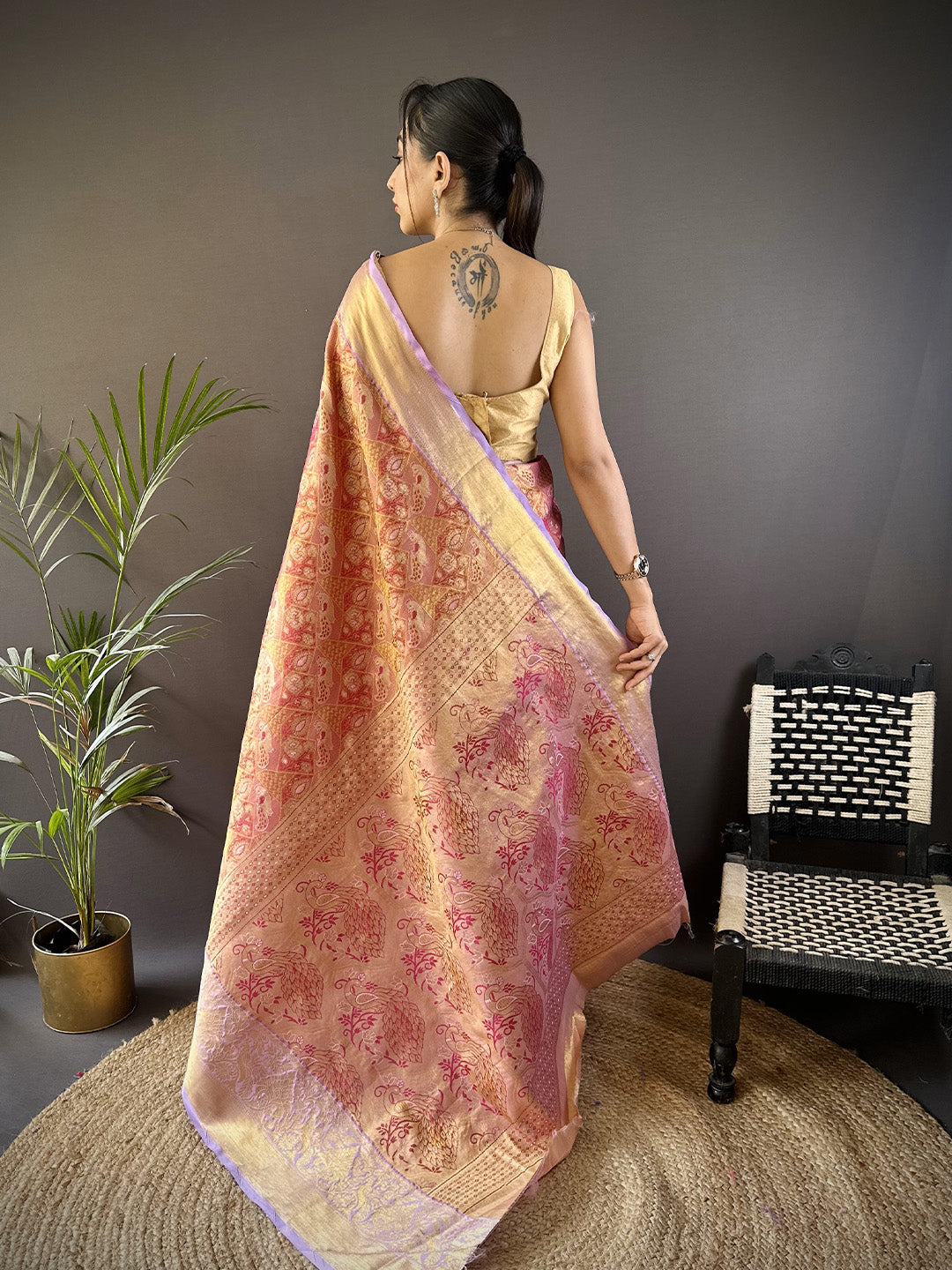 Urban Pallu Woven Design Silk Blend Traditional Saree