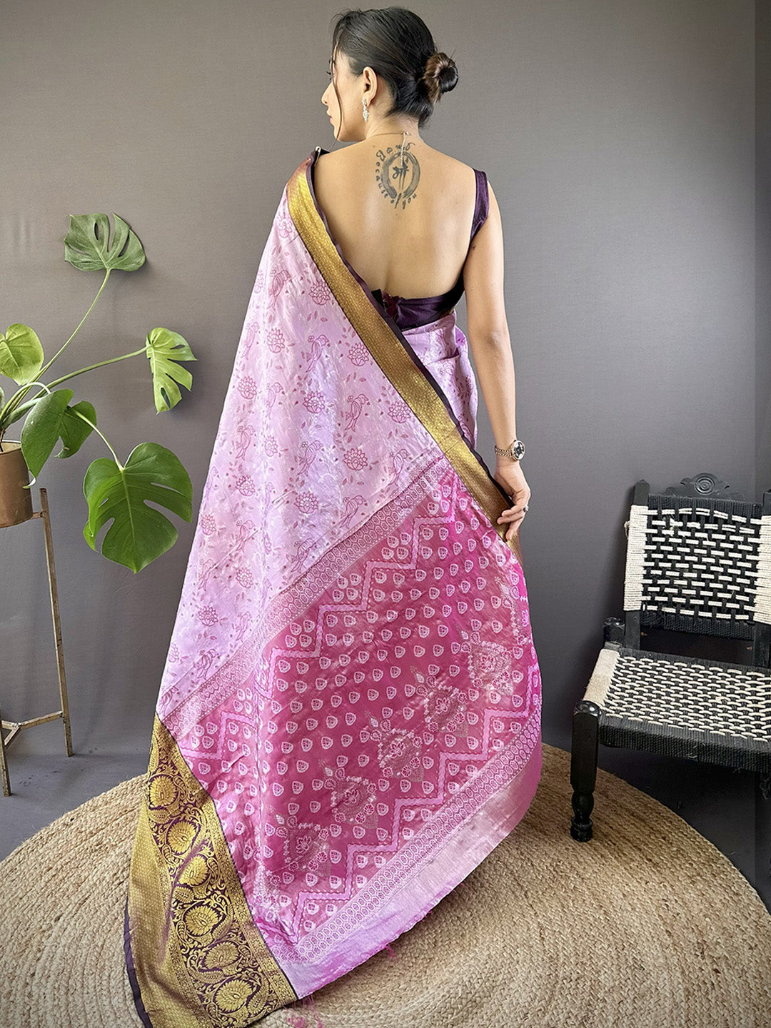 Urban Pallu Woven Design Silk Blend Traditional Saree