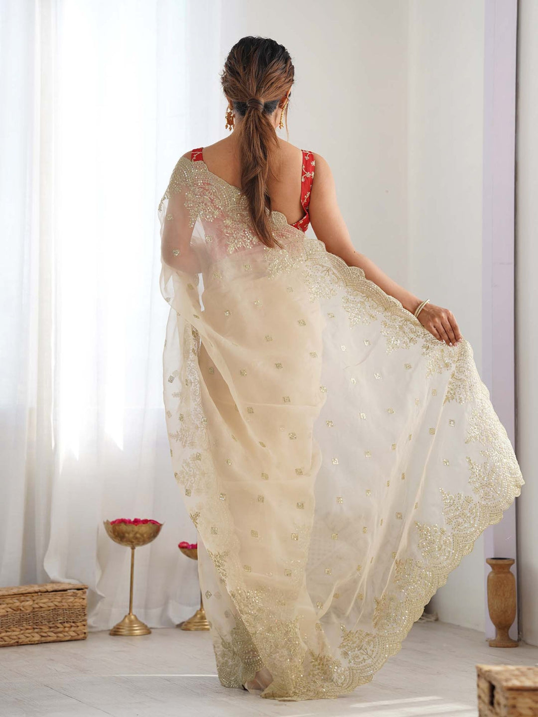 Urban Pallu Dyed Tissue Festive Saree