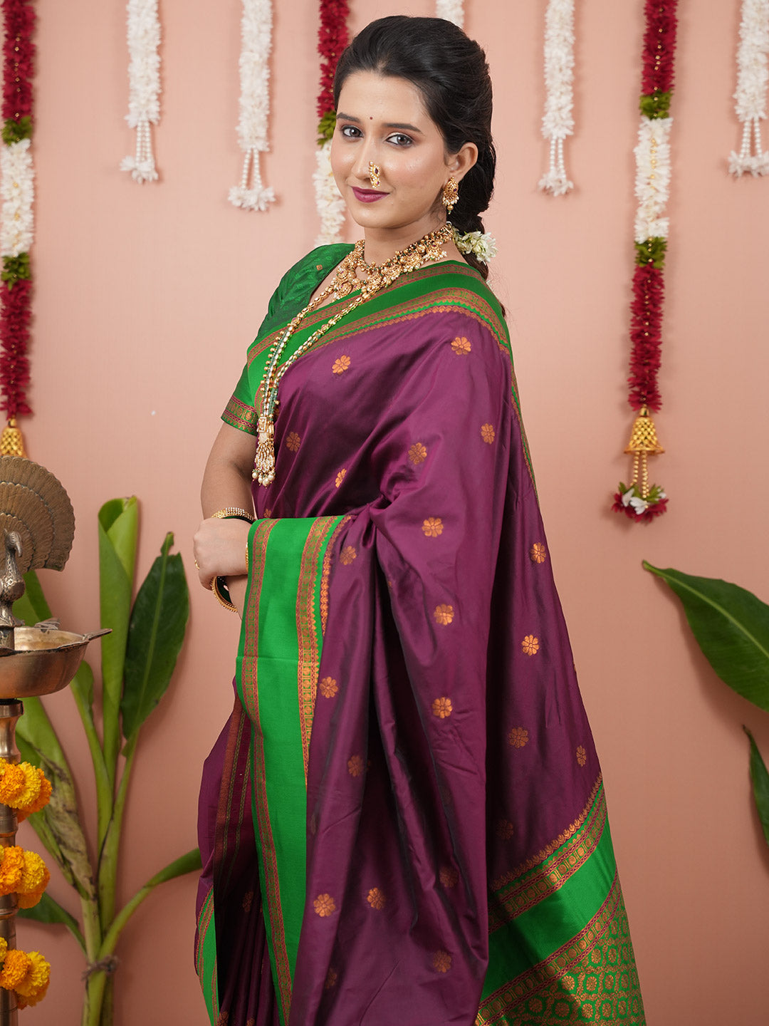 Urban Pallu Woven Design Silk Blend Traditional Saree
