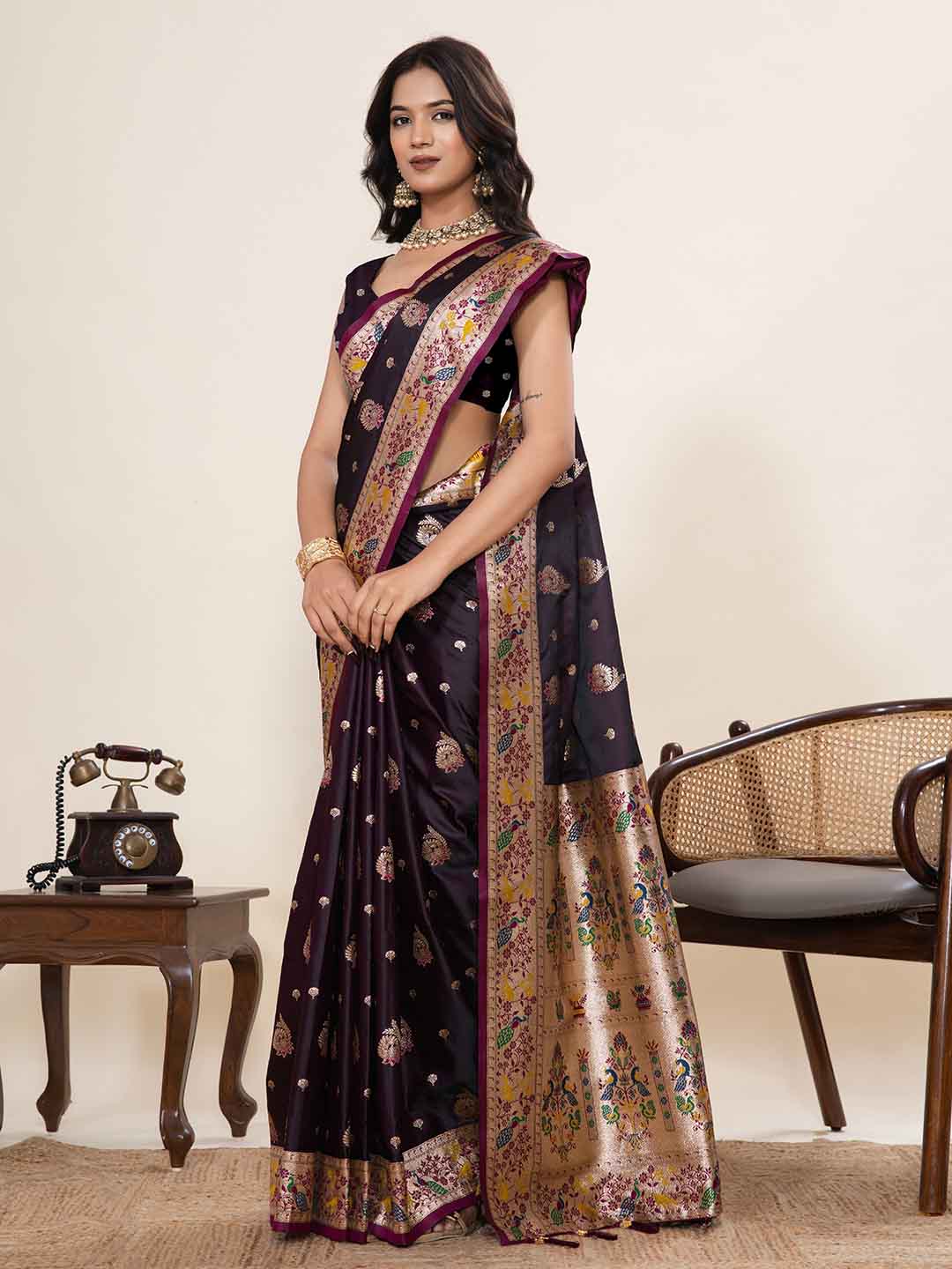 Urban Pallu Woven Design Silk Blend Party Saree