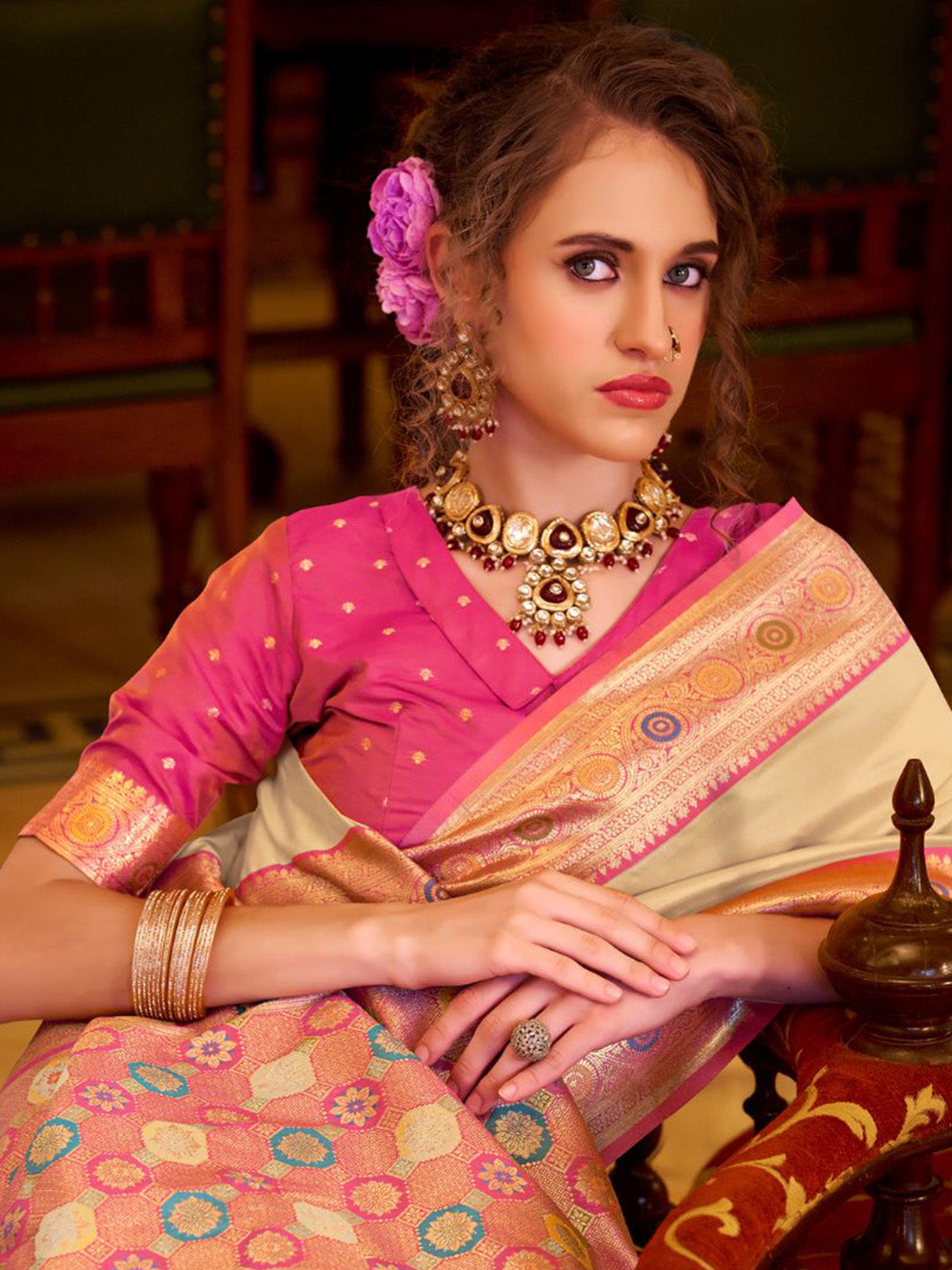 Urban Pallu Woven Design Silk Blend Daily Saree