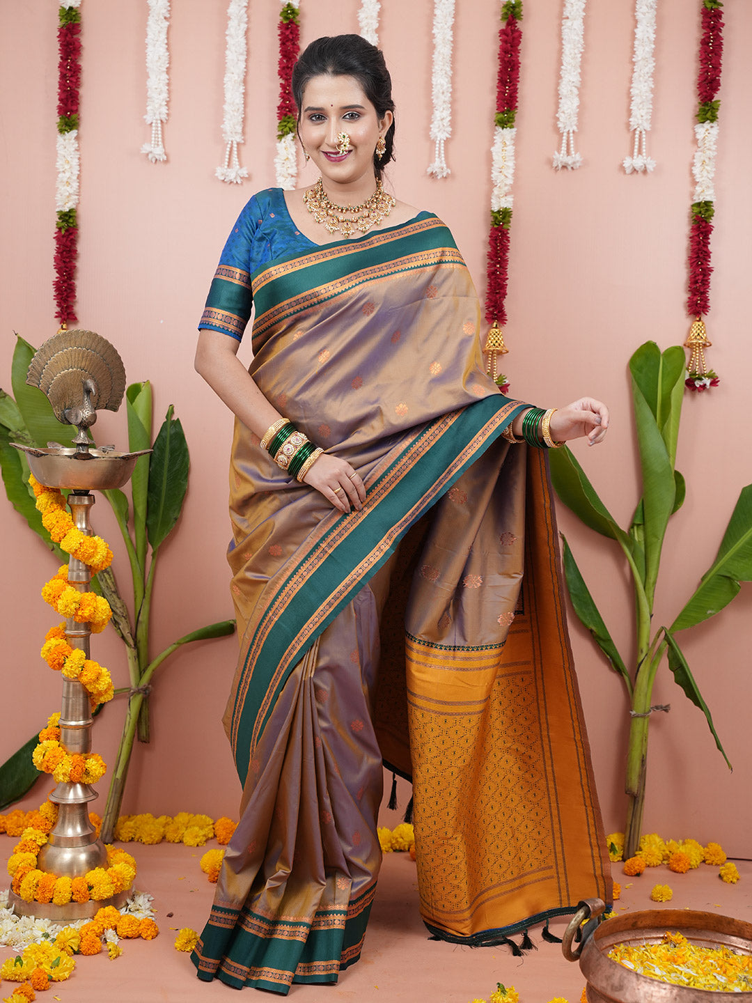 Urban Pallu Woven Design Silk Blend Traditional Saree