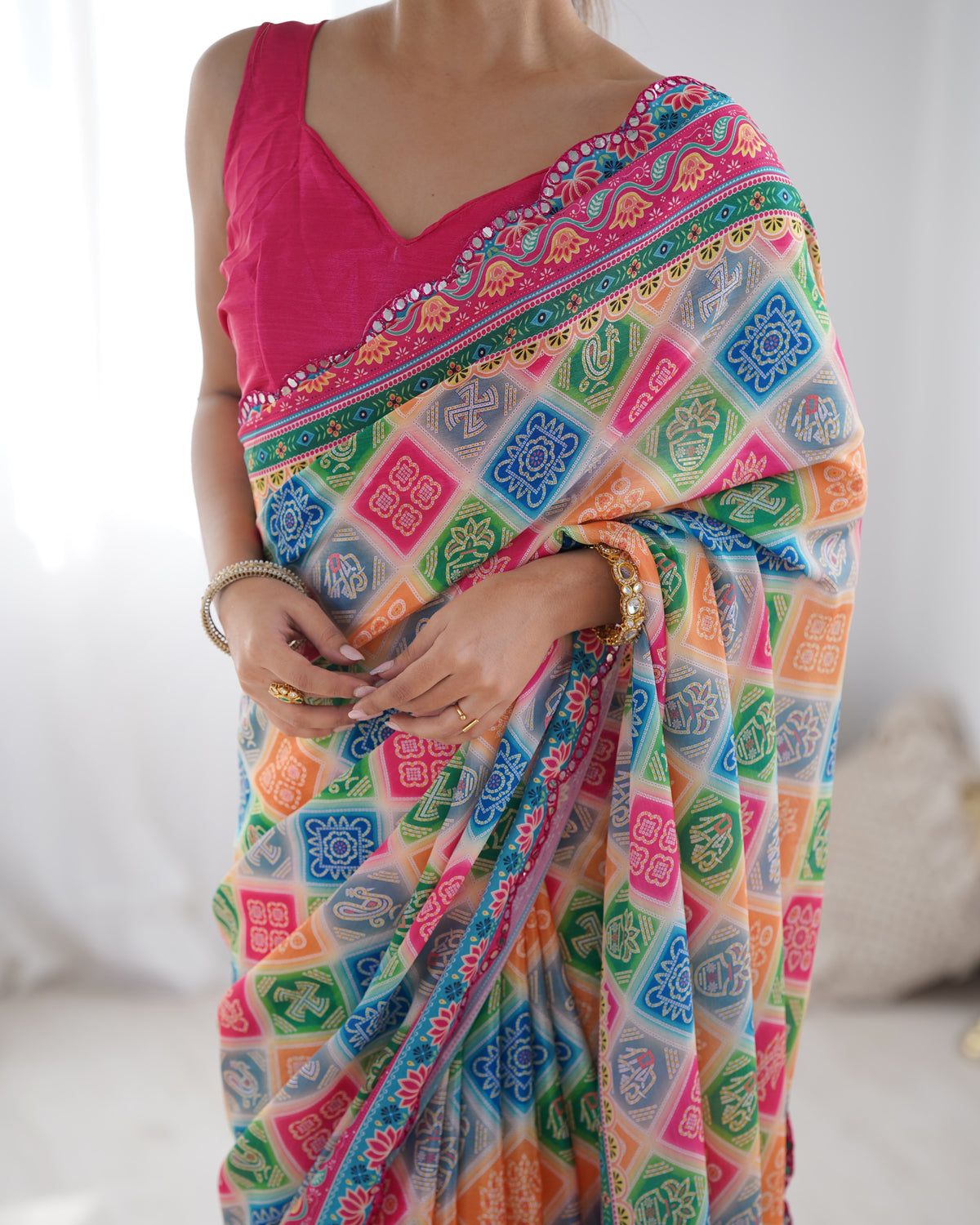 Urban Pallu Ethnic Motifs Mirror Work Silk Blend Saree