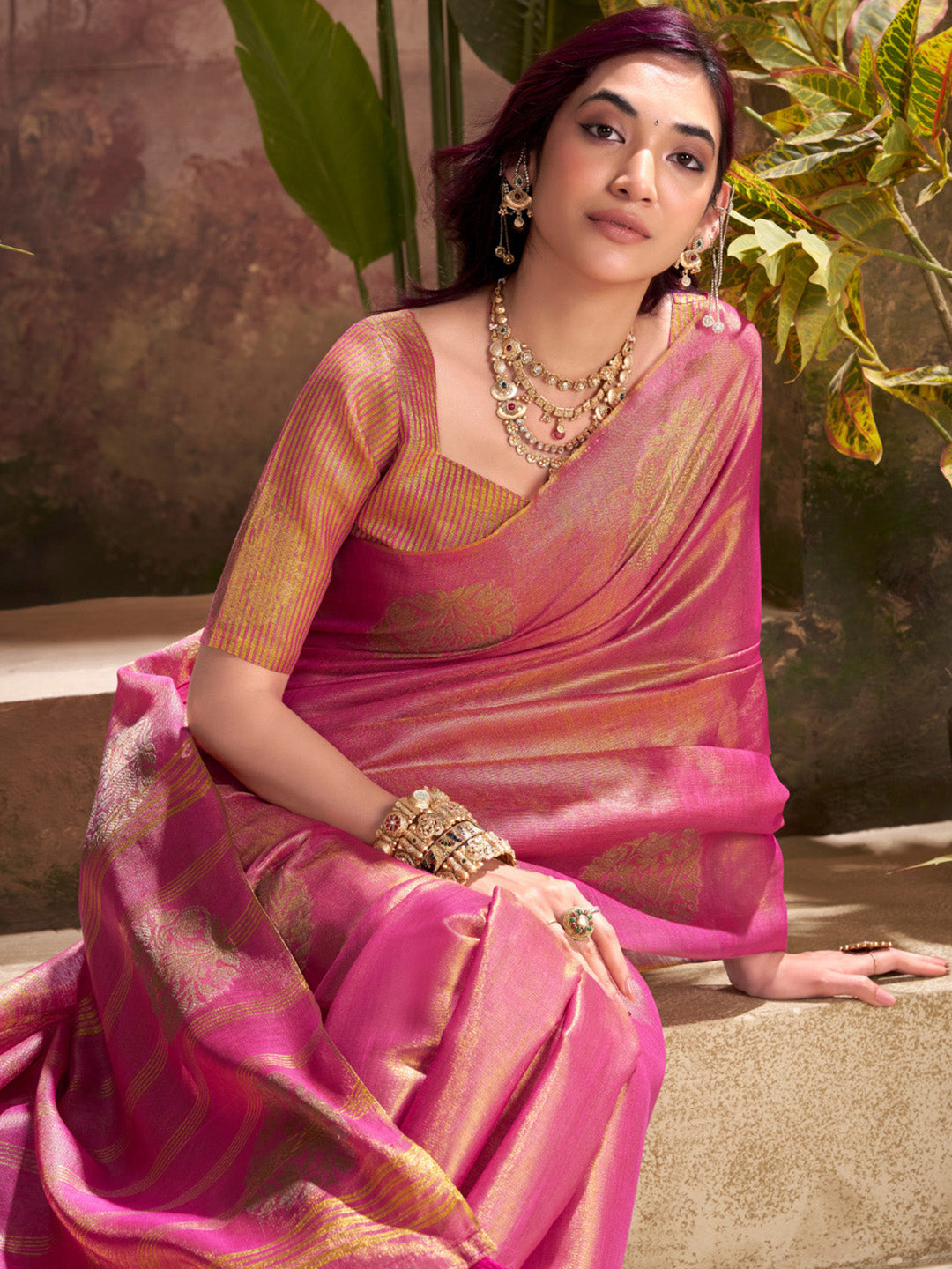 Urban Pallu Woven Design Silk Blend Traditional Saree