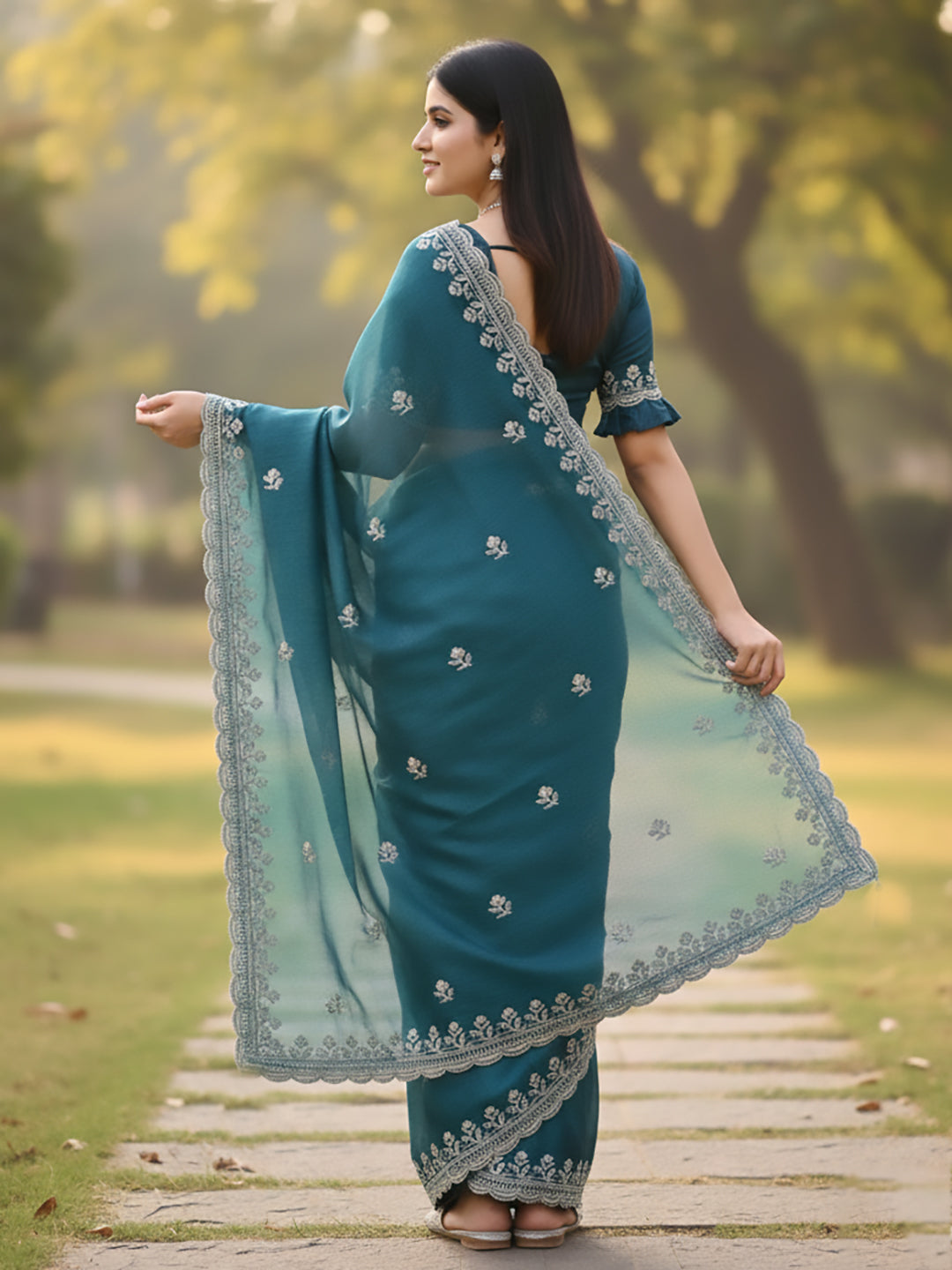 Urban Pallu Floral Sequinned Silk Blend Fusion Saree
